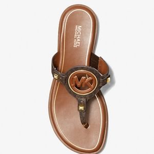 Michael Kors Aubrey logo t-strap sandals size 8